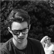 Certificato B2 e studente di International Managnent (facoltà di economia in inglese)